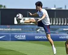 爱游戏-阿拉巴为什么打中后卫